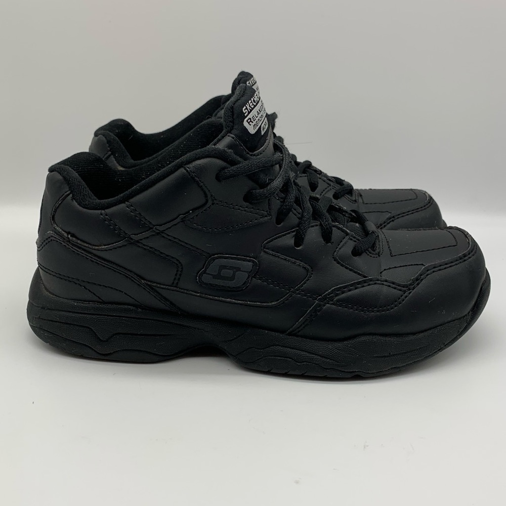 Women’s Skechers Felton Abbie slip resistance